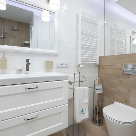 Sloneczne Tarasy By Renters 아파트 드지우노웨크