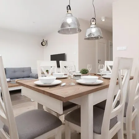 Sloneczne Tarasy By Renters 아파트 드지우노웨크