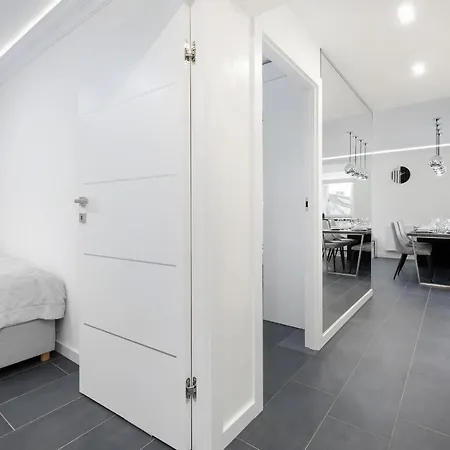 Sloneczne Tarasy By Renters 아파트